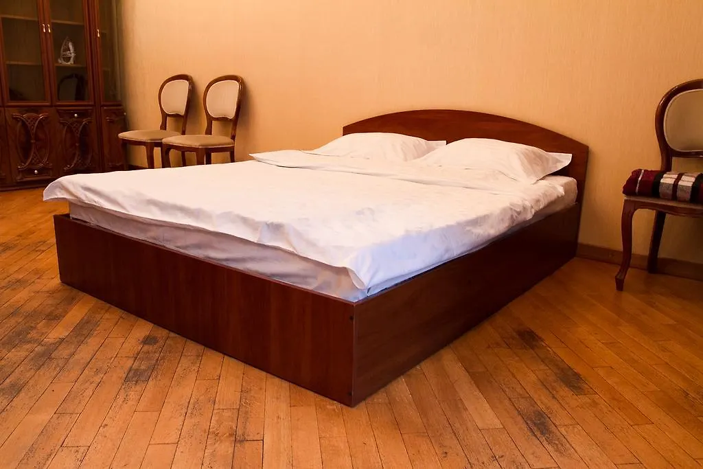 Apartment On Lvivska Square Kyiv